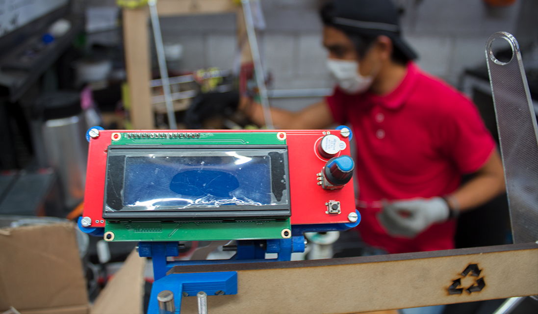 Cómo construir una impresora 3D con materiales de reúso