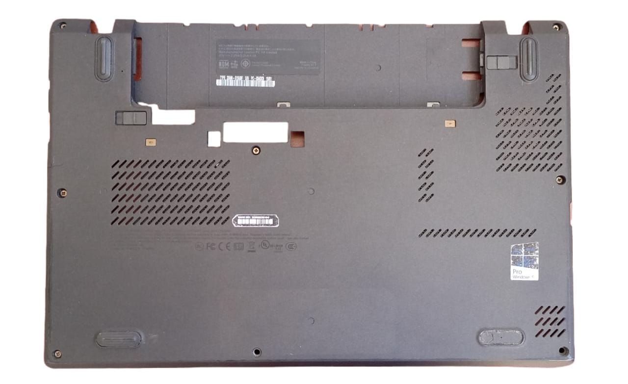 Carcasa Base Inferior de Laptop Lenovo X240 (Producto usado)
