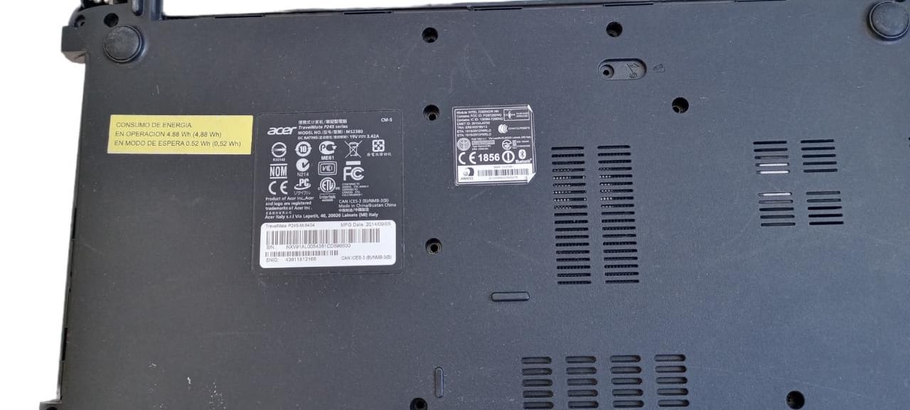 Carcasa Base Inferior, Top Cover, Bisagras, Cables de Antena y Cámara Web Acer Travelmate P245 Series 14" (Producto usado)