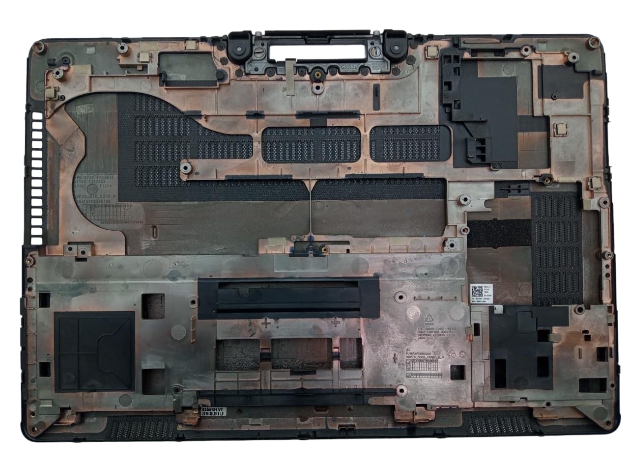 Top Cover, Carcasa Base Superior y Tapa Trasera Dell LATITUDE E5470 (Producto usado)