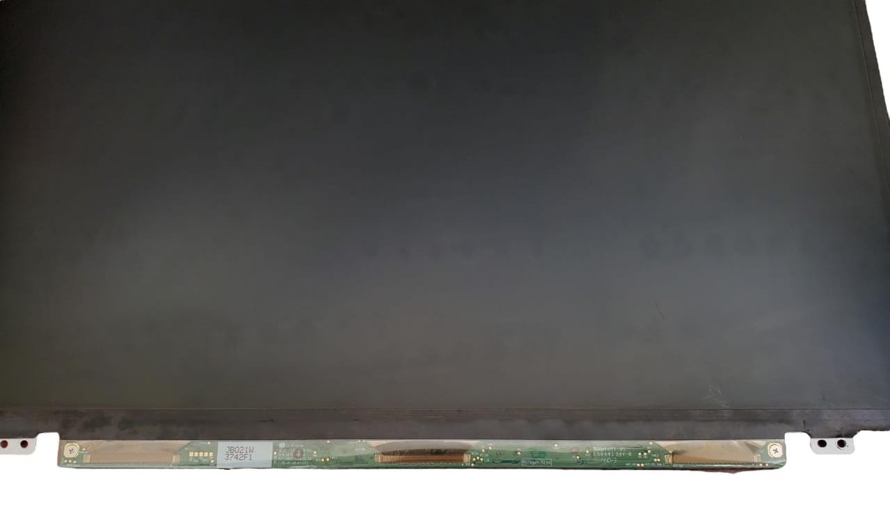 Pantalla 14’ 30 Pines con manchas y rayones (producto usado)