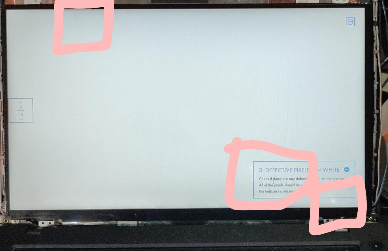 Pantalla 14’ 30 Pines con manchas y rayones (producto usado)