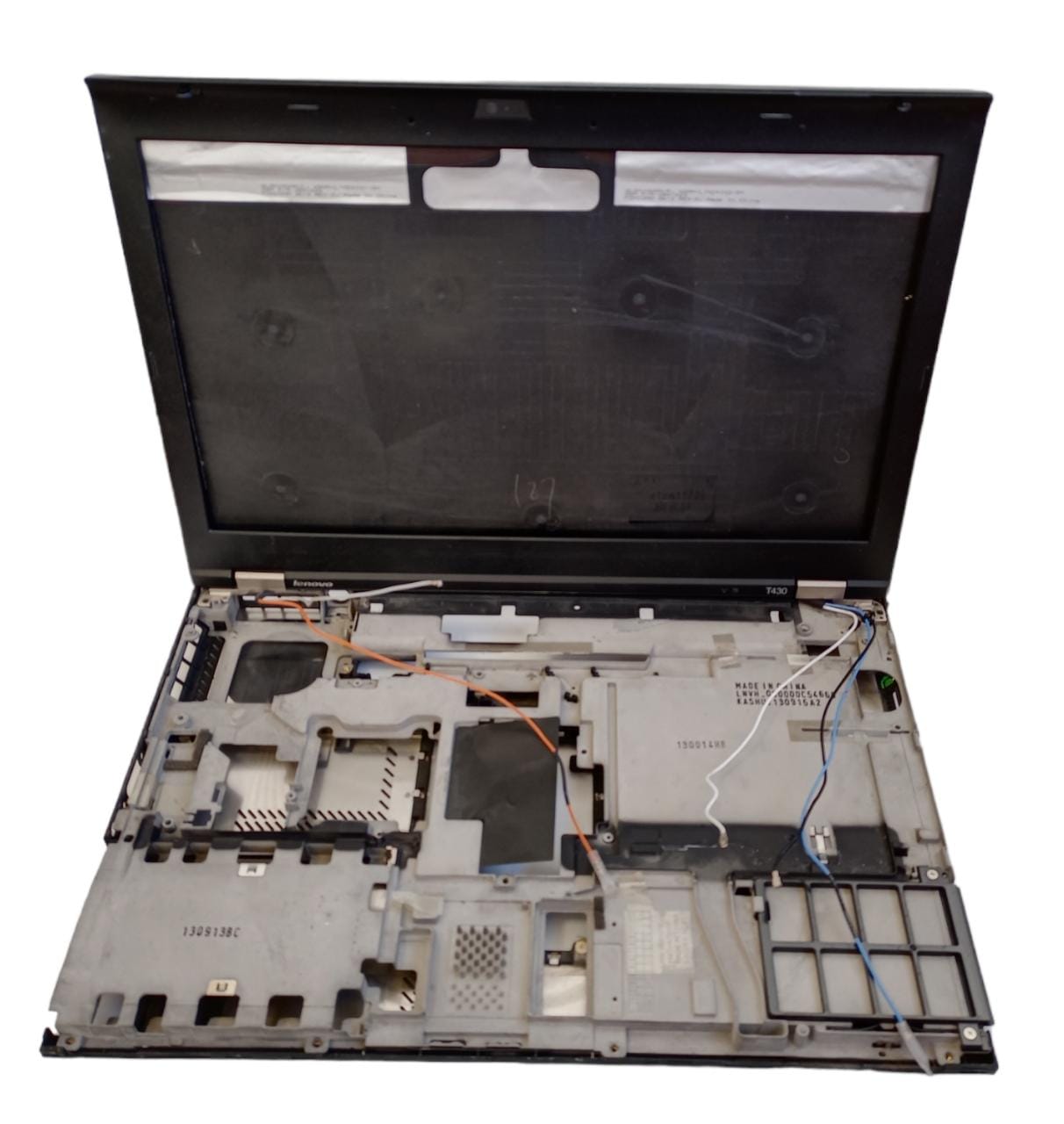 Tapa Trasera, carcasa superior, top cover y bisel LENOVO T430 (Producto usado)