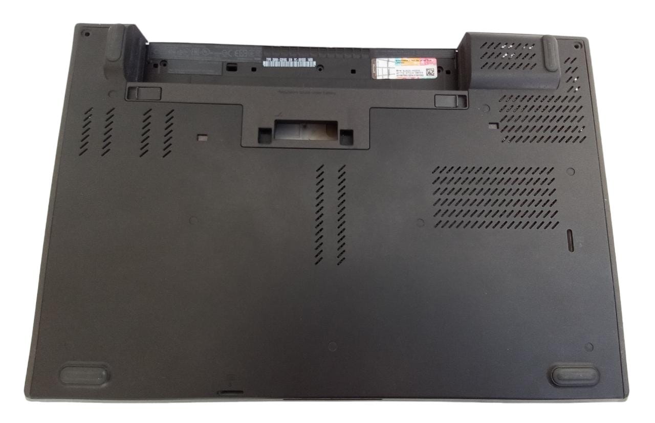 Carcasa Base Inferior y superior, Tapa Trasera , Top cover y Bisagras de Lenovo Thinkpad T440P (Producto usado)