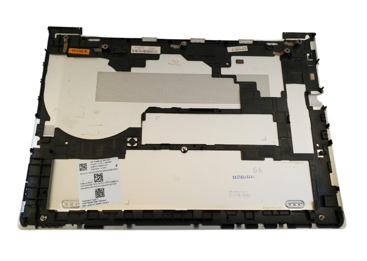 Top cover,Bisel, Bisagras, Tapa trasera, Disipador, y Altavoces de Laptop Hp EliteBook 840 G6 (Producto usado)