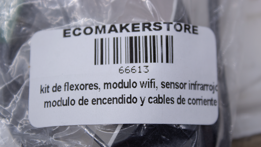 kit de flexores, modulo wifi, sensor infrarrojo, modulo de encendido y cables de corriente