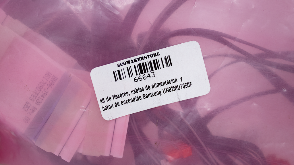 kit de flexores, cables de alimentación y botón de encendido Samsung UN82MU7050F