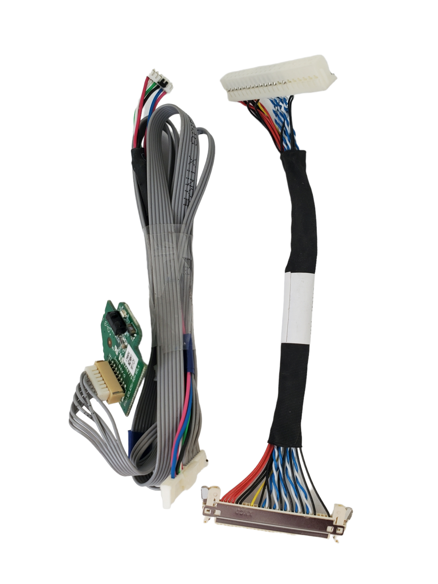 kit de cables de alimentación, modulo de wifi, sensor infrarrojo y botonera Hisense 32H5B2