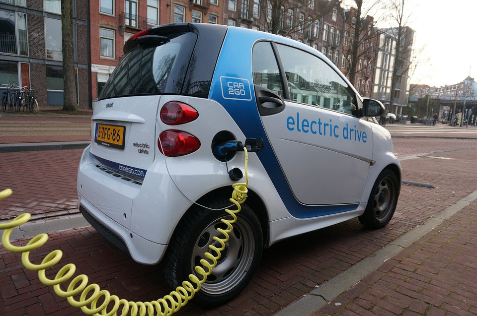¿Es realmente un vehículo eléctrico la solución al problema ambiental?